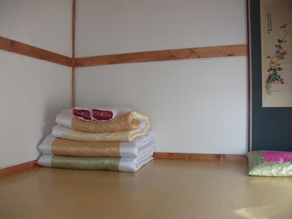Hyosunjae Hanok Guesthouse Seul Quarto foto